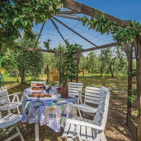 Holiday home Il Melograno Vinci